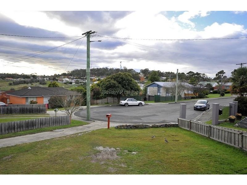 5 Maxwell Place, Summerhill TAS 7250