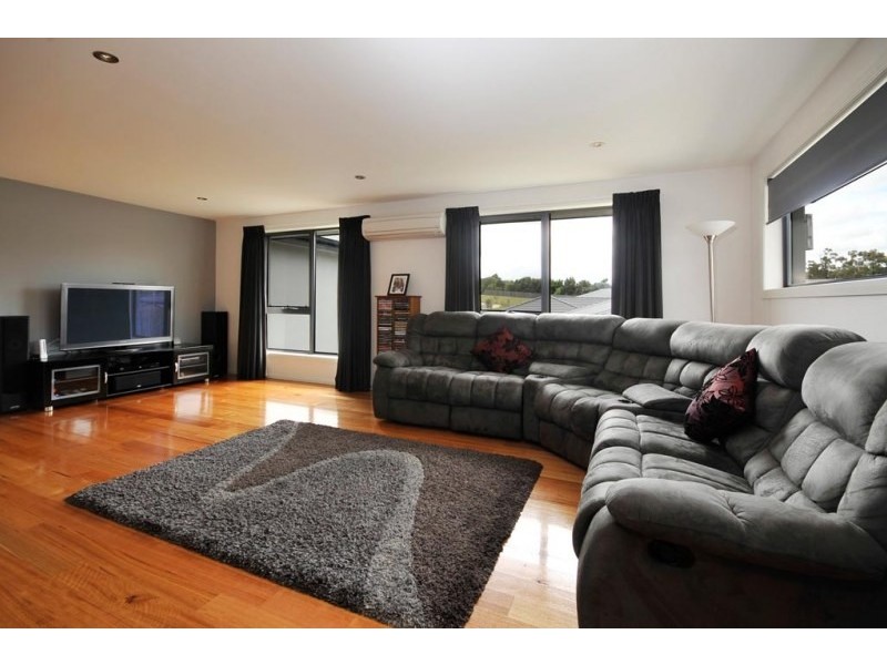 8 Dalmation Court, Legana TAS 7277