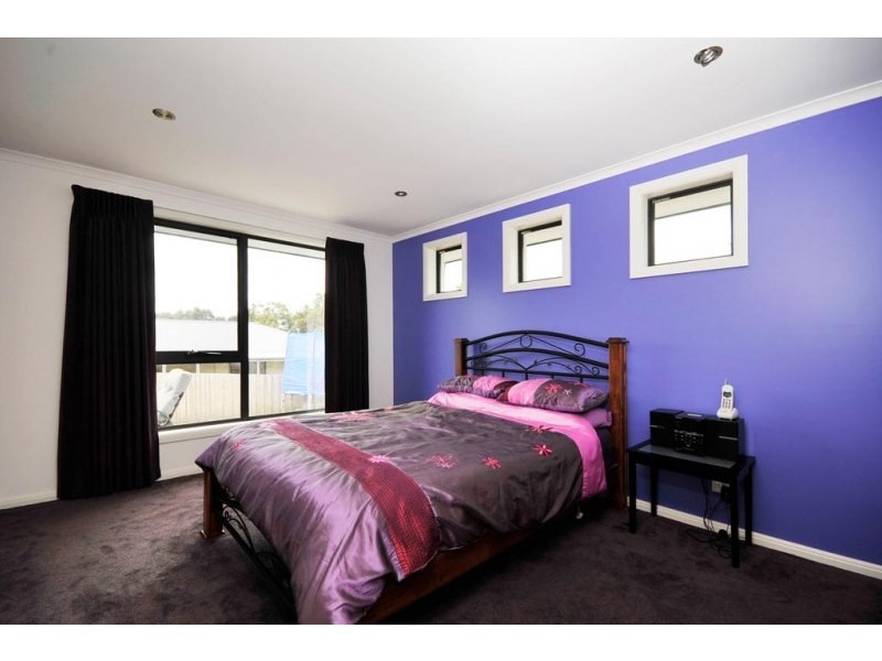 8 Dalmation Court, Legana TAS 7277