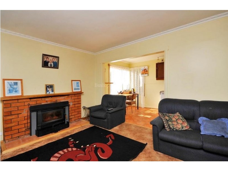 6 Lucas Place, Ravenswood TAS 7250