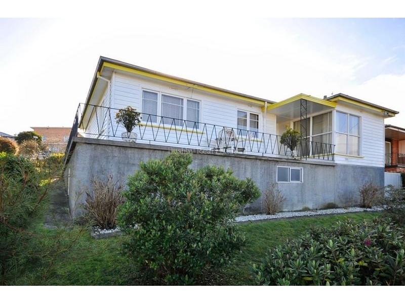 1 Crawford Street, Mowbray TAS 7248