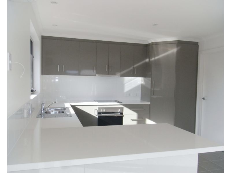 2/7 Sundowner Avenue, Legana TAS 7277