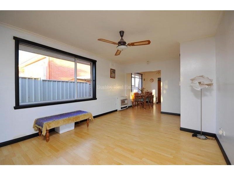16 Cornwall Crescent, Newnham TAS 7248