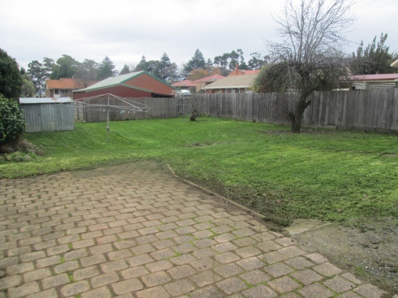11 Warwick Place, Kings Meadows TAS 7249