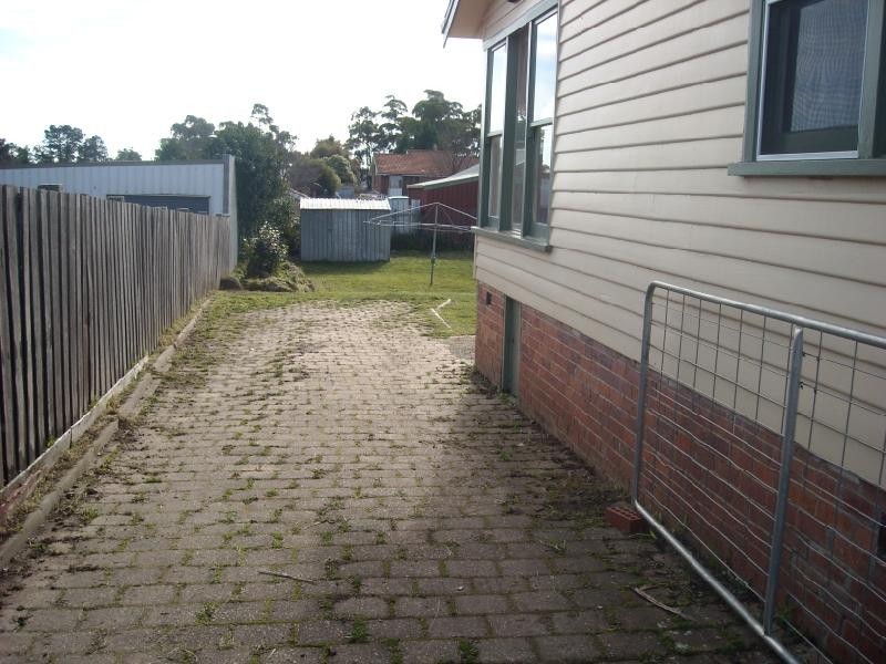 11 Warwick Place, Kings Meadows TAS 7249