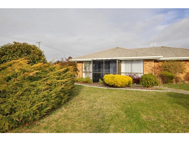 2/15 Las Vegas Drive, Prospect Vale TAS 7250