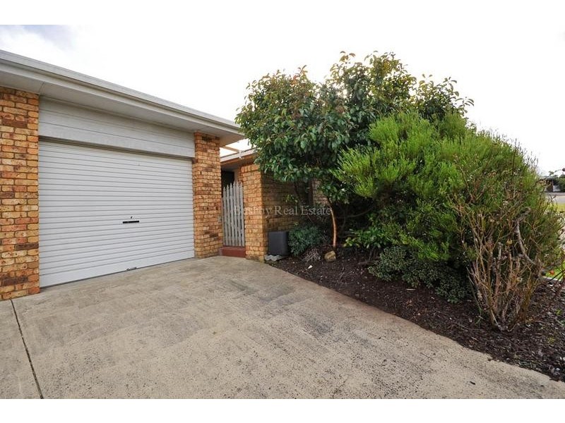2/15 Las Vegas Drive, Prospect Vale TAS 7250