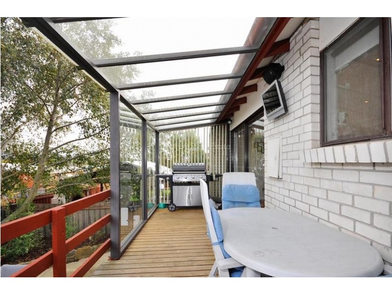 33 Henrietta Grove, West Launceston TAS 7250