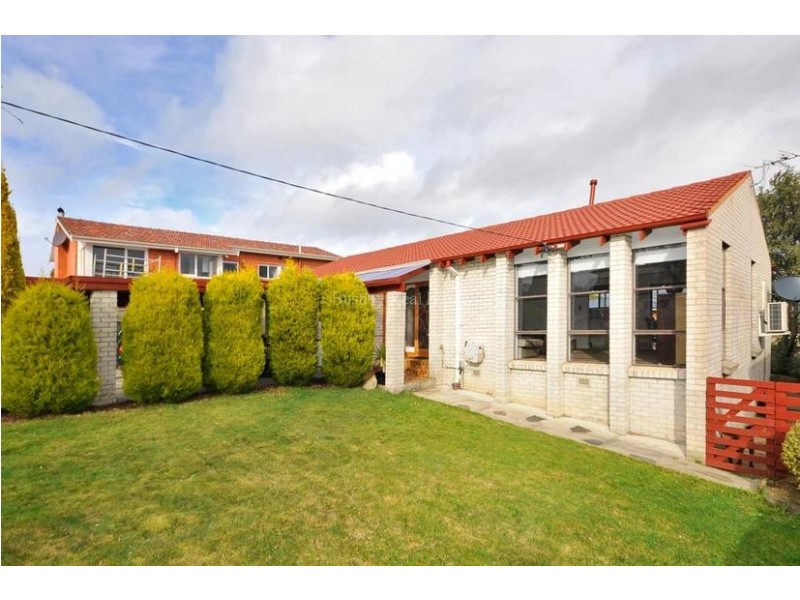 33 Henrietta Grove, West Launceston TAS 7250