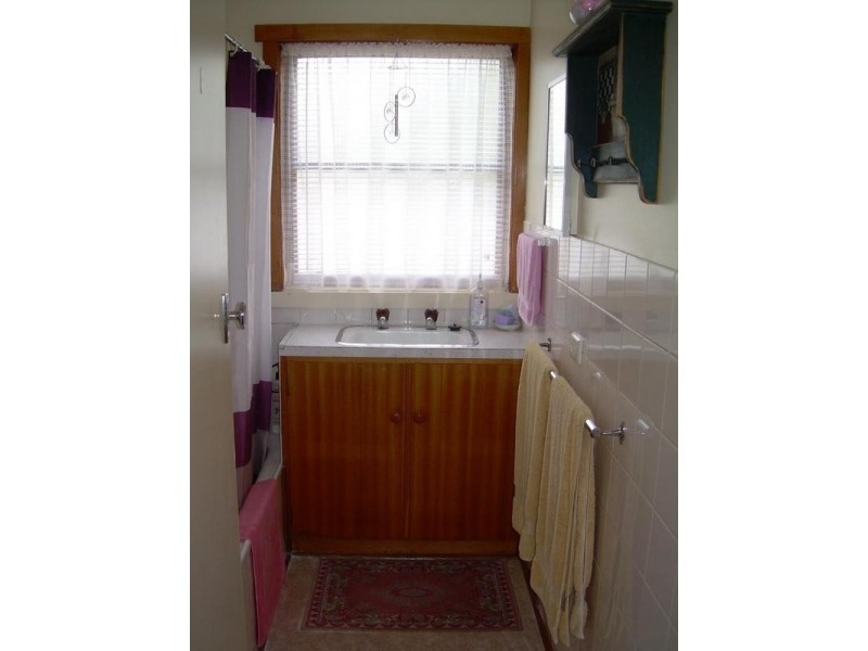 1/18 Guilford Road, Riverside TAS 7250