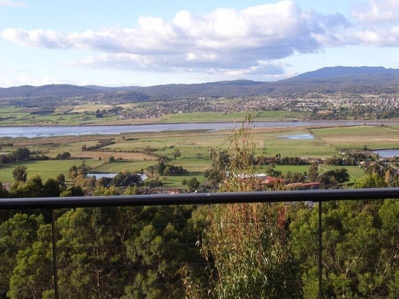 11 Cynthia Court, Riverside TAS 7250