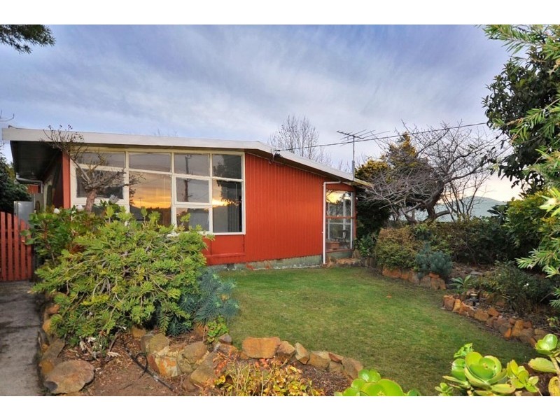 33 Medina Street, Youngtown TAS 7249