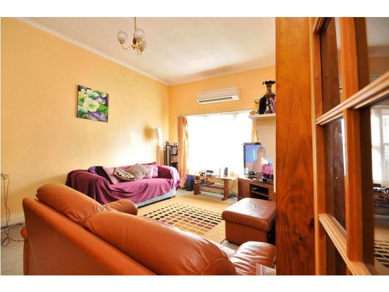 24 Leslie Street, South Launceston TAS 7249