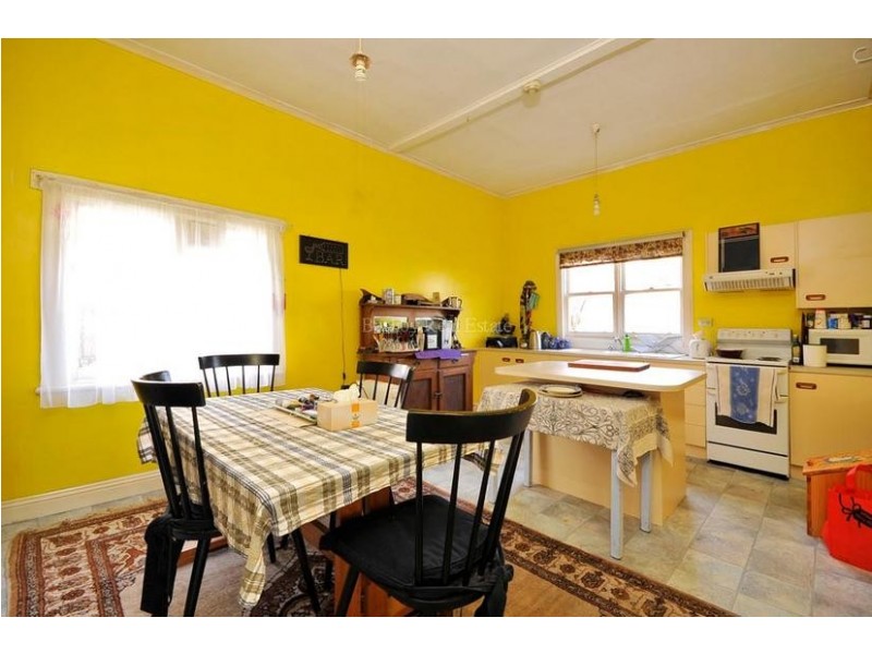 24 Leslie Street, South Launceston TAS 7249