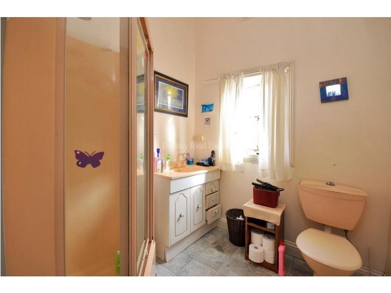 24 Leslie Street, South Launceston TAS 7249