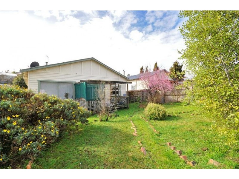 24 Leslie Street, South Launceston TAS 7249