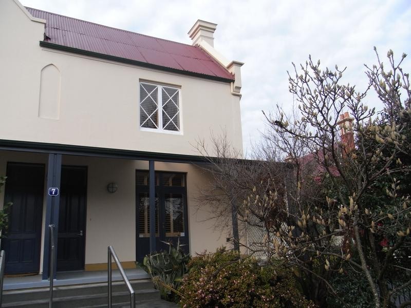 7b Frederick Street, Launceston TAS 7250