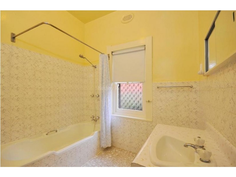 2 Batman Avenue, West Launceston TAS 7250