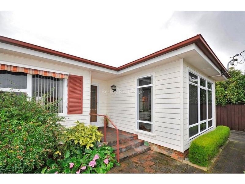 15 Kelvin Street, Youngtown TAS 7249