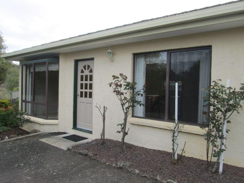2/15 Glover Avenue, Blackstone Heights TAS 7250