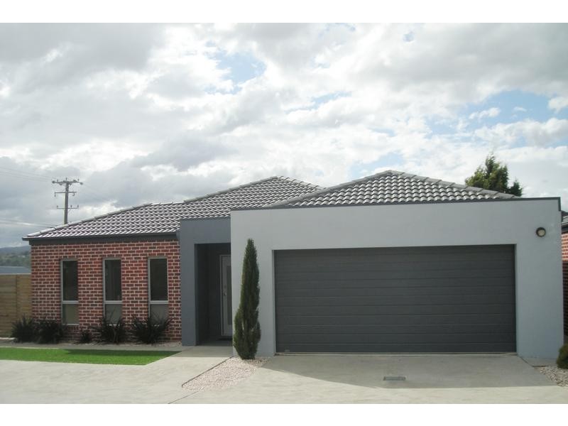 1/16 Hart Street, Newstead TAS 7250