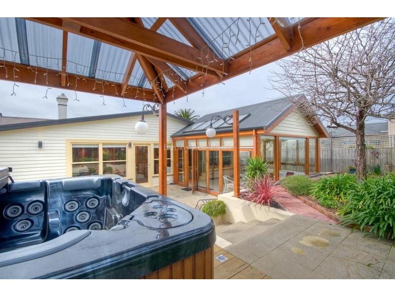 76 High Street, East Launceston TAS 7250