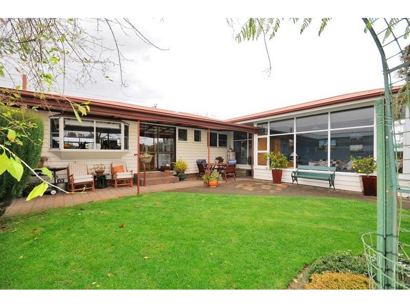 15 Kelvin Street, Youngtown TAS 7249