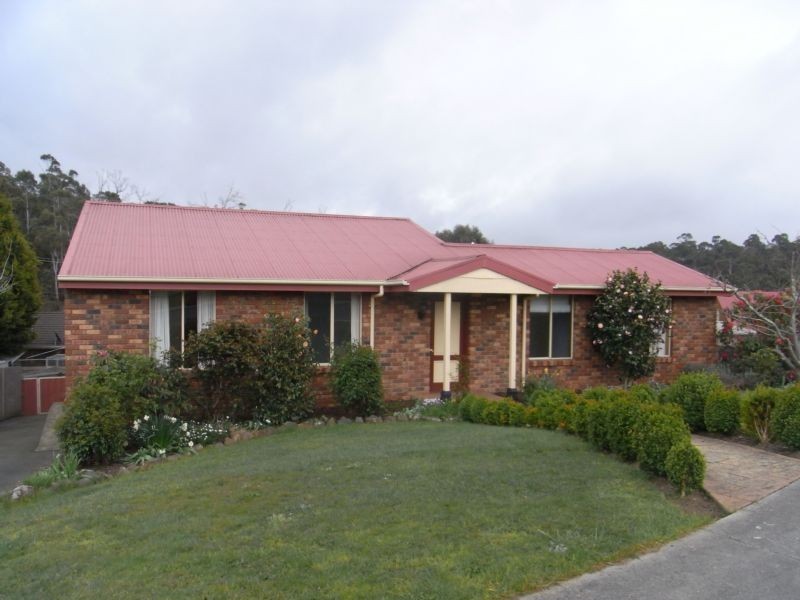 3 Owen Place, Summerhill TAS 7250