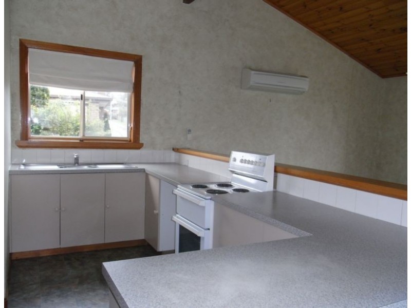 3 Owen Place, Summerhill TAS 7250