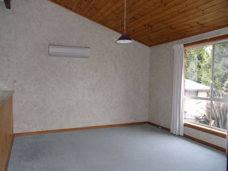 3 Owen Place, Summerhill TAS 7250
