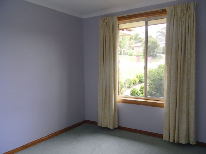 3 Owen Place, Summerhill TAS 7250