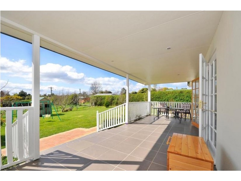 42 Adelaide Street, Westbury TAS 7303
