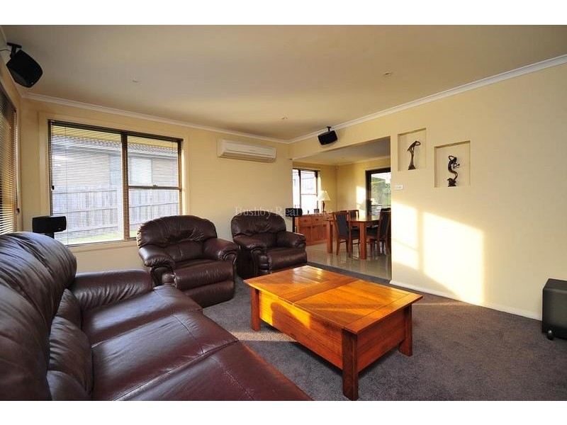 27 Belgrave Parade, Youngtown TAS 7249