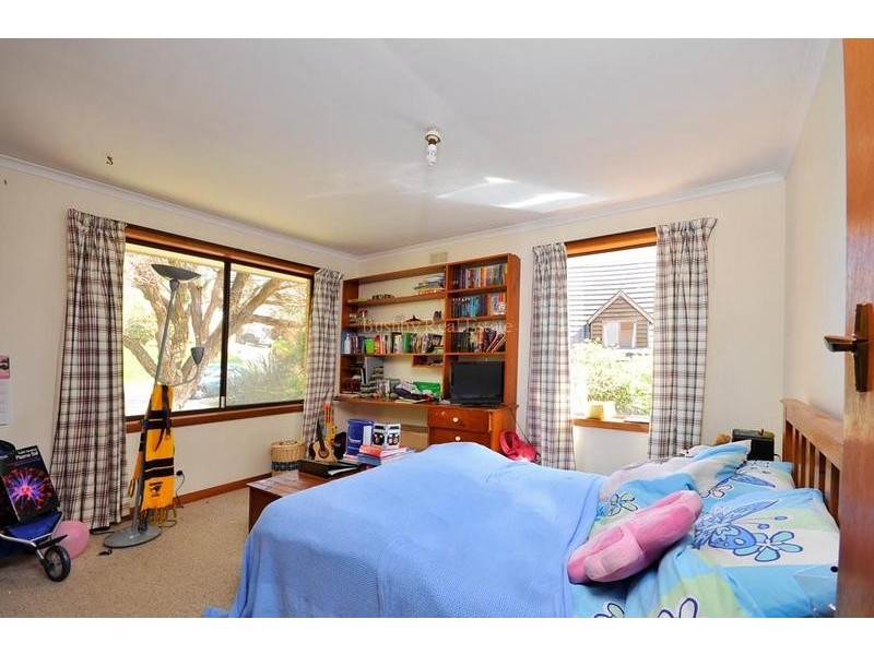 82 New World Avenue, Trevallyn TAS 7250