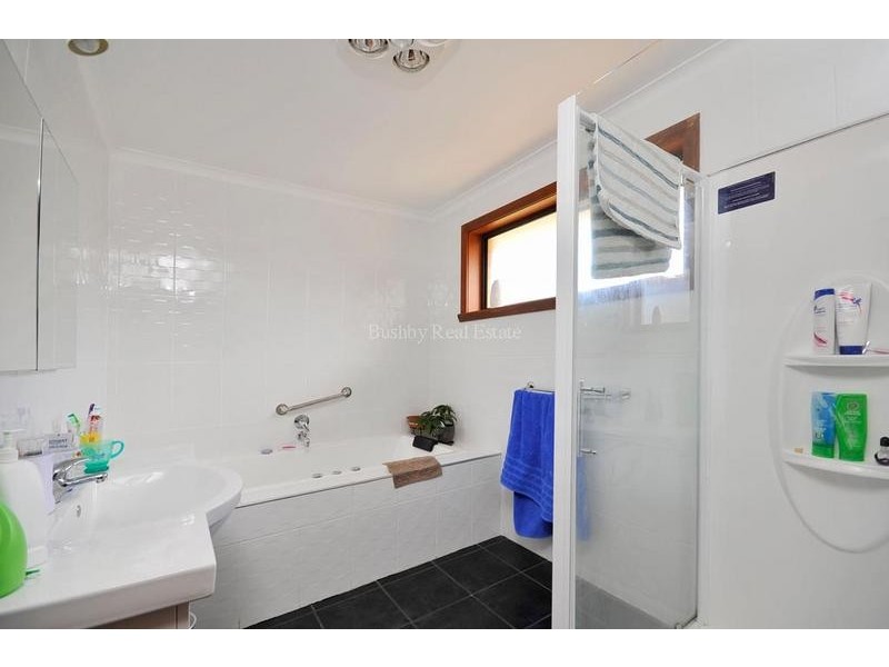 82 New World Avenue, Trevallyn TAS 7250