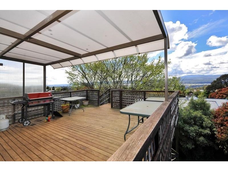 82 New World Avenue, Trevallyn TAS 7250