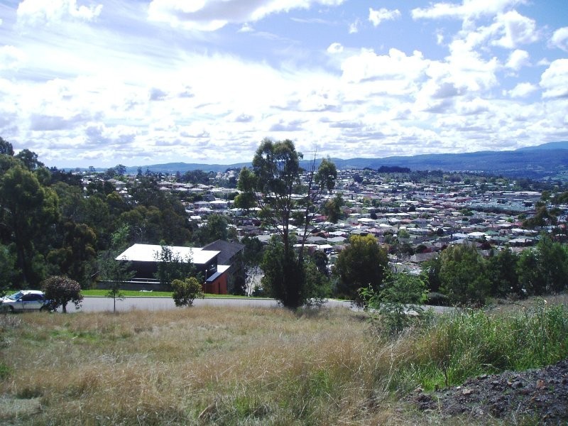 7 Southgate Drive, Kings Meadows TAS 7249