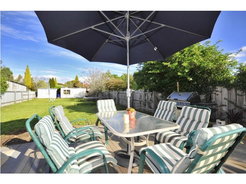 9 Henty Street, Invermay TAS 7248