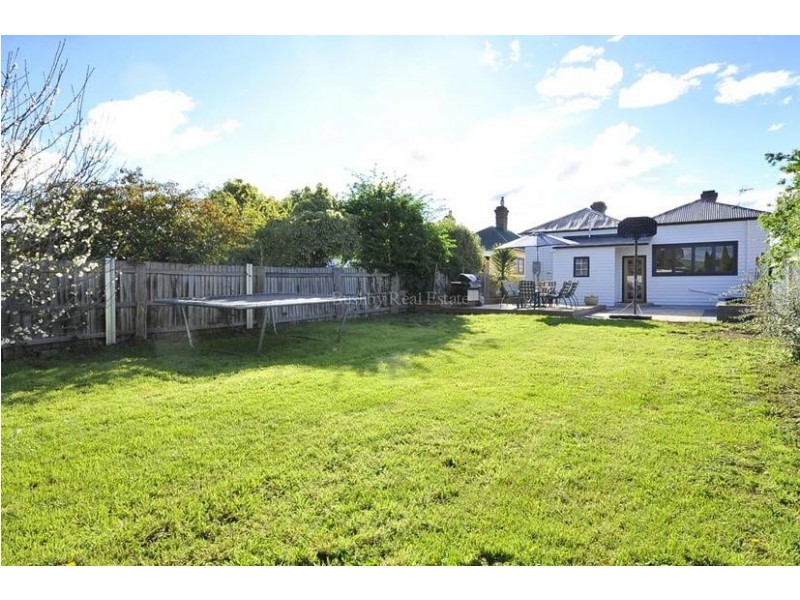 9 Henty Street, Invermay TAS 7248