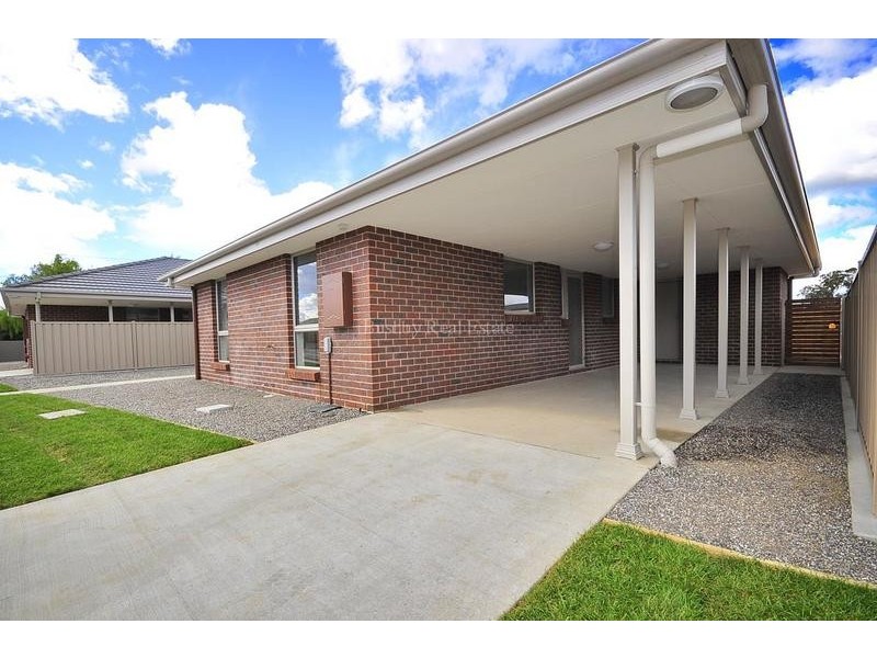 2/9-11 Phillip Street, Perth TAS 7300