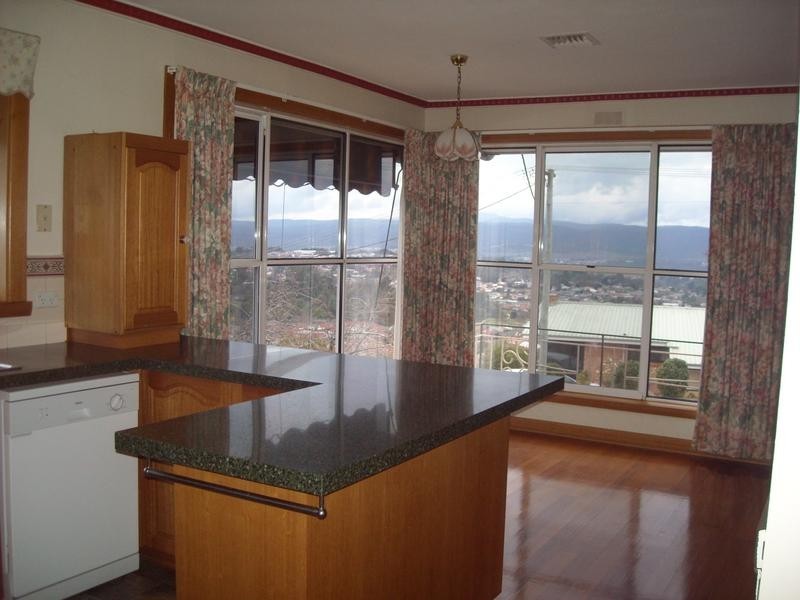 14 Nichols Street, Kings Meadows TAS 7249