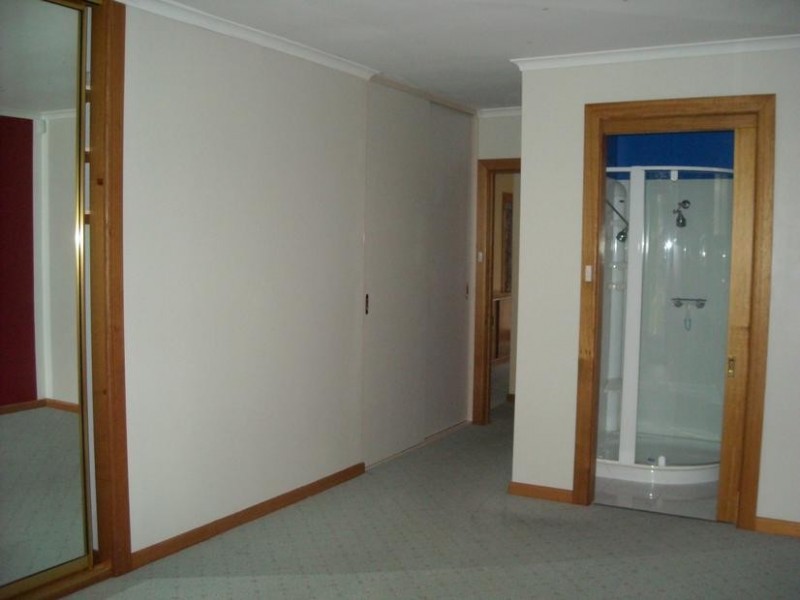 14 Nichols Street, Kings Meadows TAS 7249