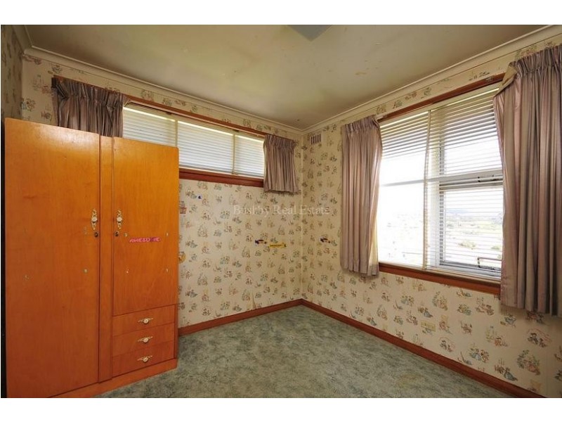 1 Wayne Place, Youngtown TAS 7249