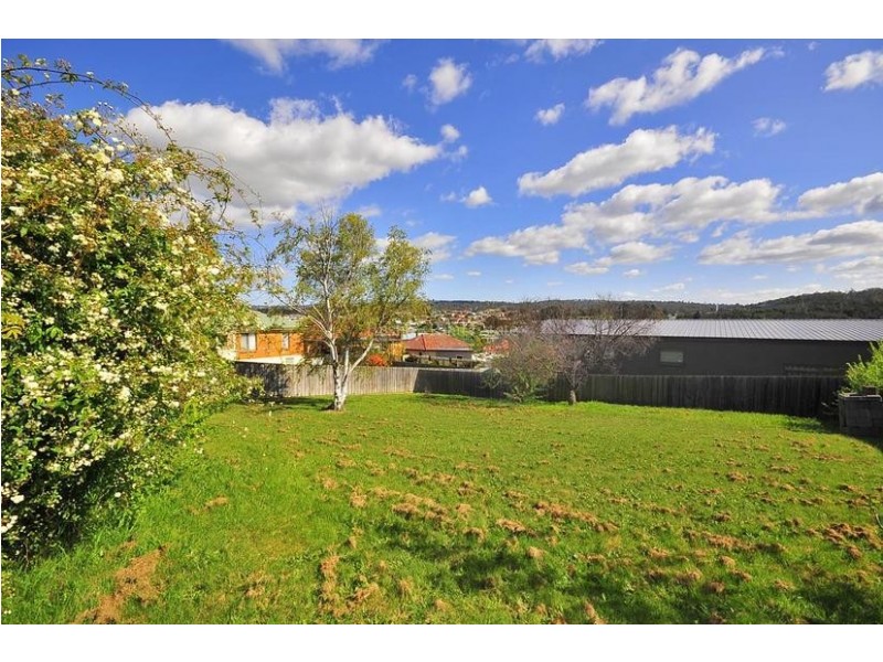 1 Wayne Place, Youngtown TAS 7249