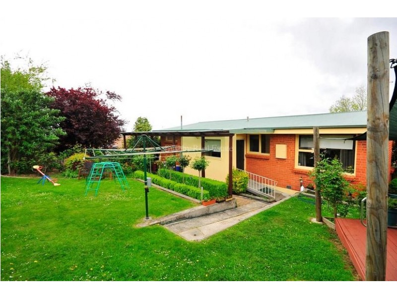 24 Kerran Crescent, South Launceston TAS 7249