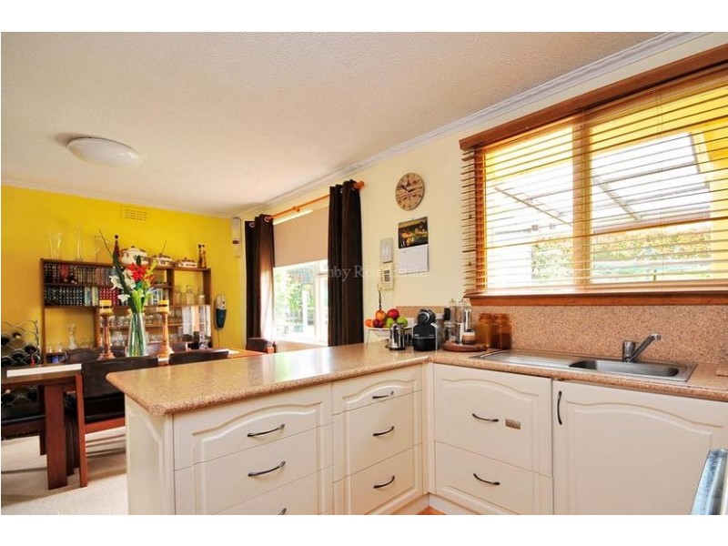 24 Kerran Crescent, South Launceston TAS 7249