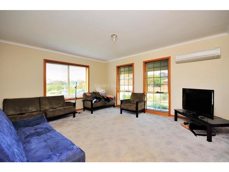 6 Doncaster Court, Trevallyn TAS 7250