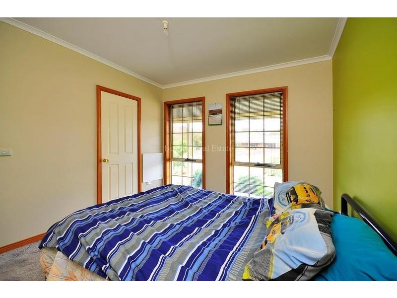 6 Doncaster Court, Trevallyn TAS 7250