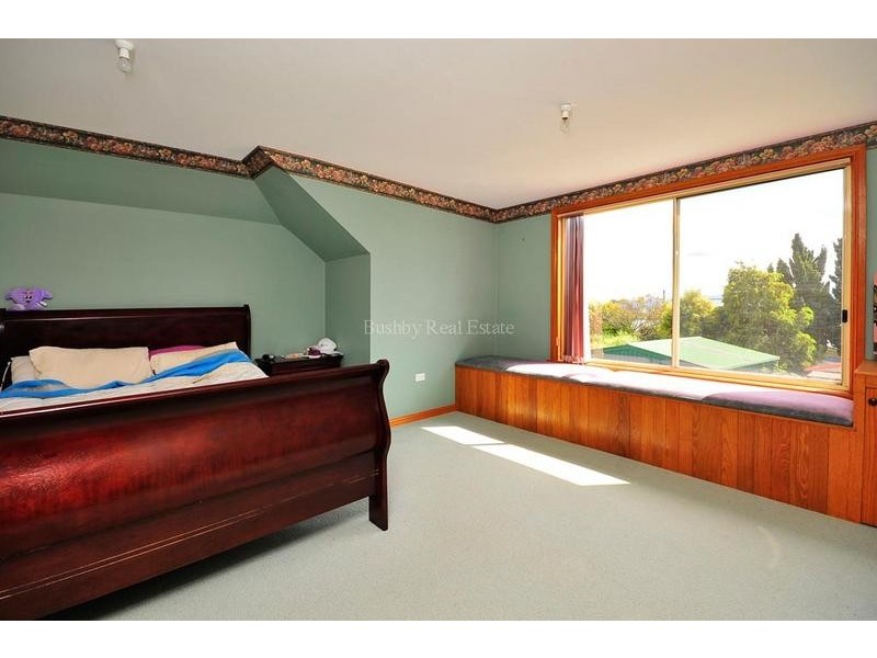 6 Doncaster Court, Trevallyn TAS 7250