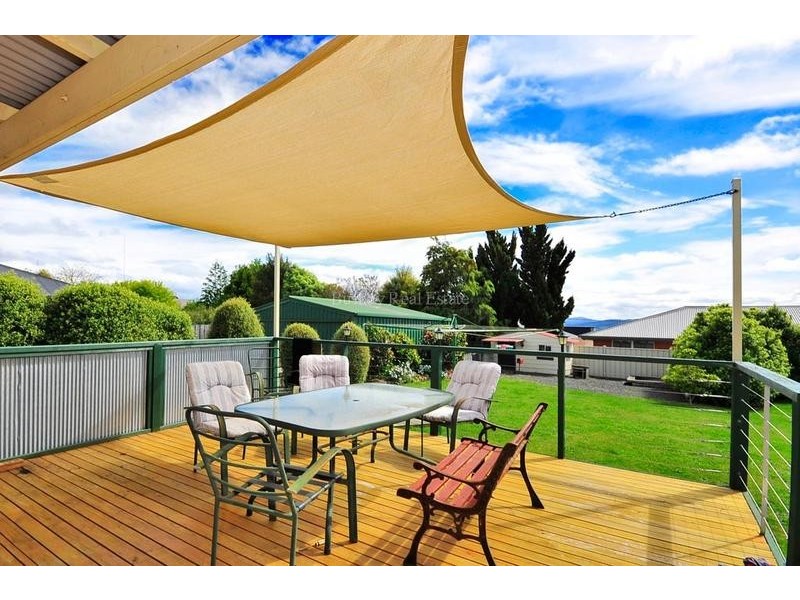 6 Doncaster Court, Trevallyn TAS 7250
